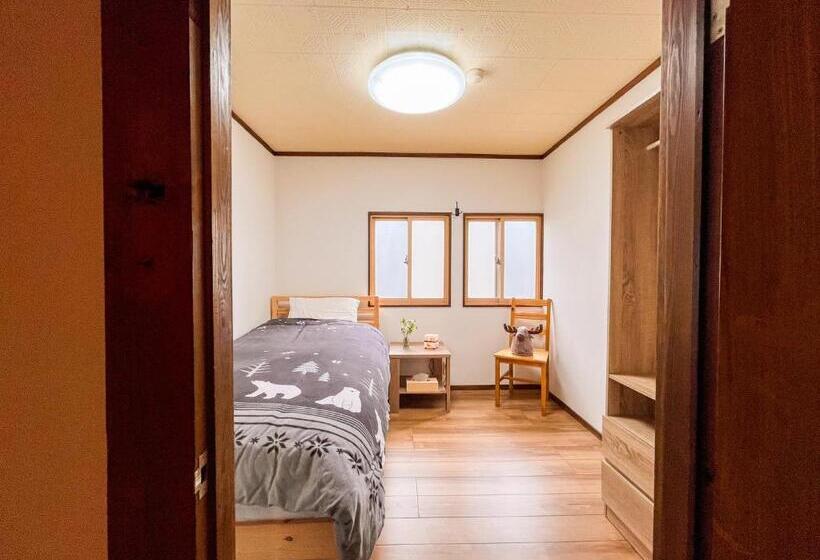 חדר אקונומי יחיד, Konayuki