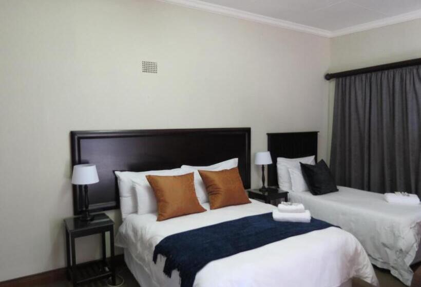 デラックスルーム, Olden Rose Place