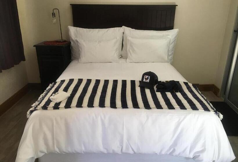 コンフォートルーム, Olden Rose Place