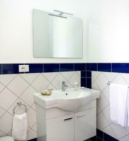 スタンダードルーム, B&b Marìsicilia