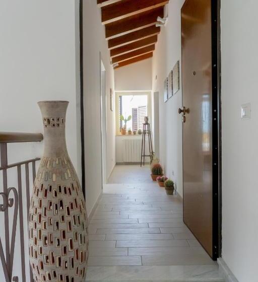 Triple Room Sea View, B&b Marìsicilia