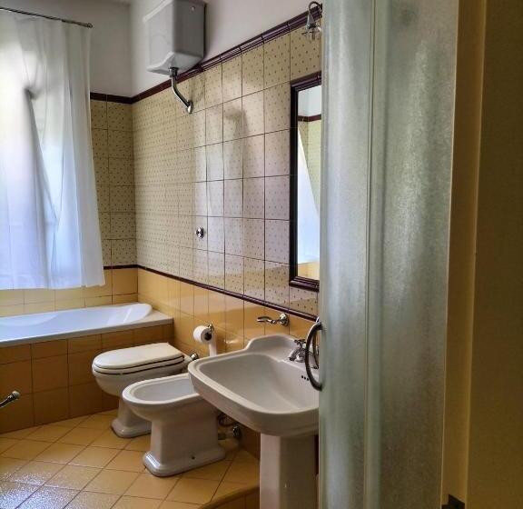 ガーデンビュースタンダードルーム, B&b Marìsicilia