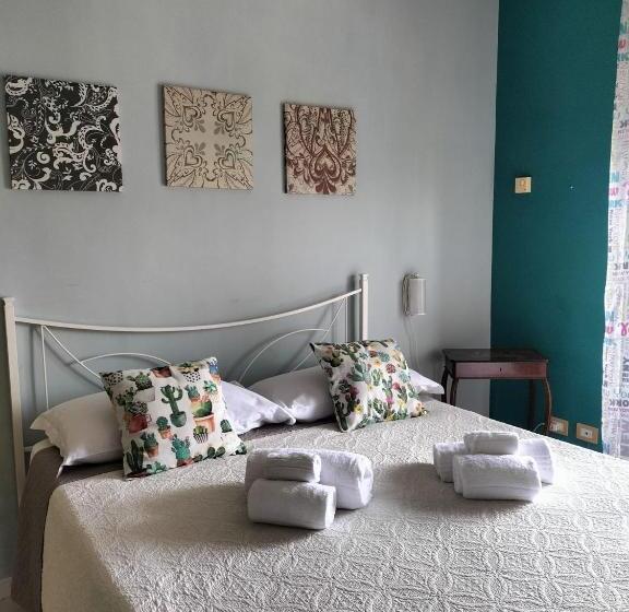 ガーデンビュースタンダードルーム, B&b Marìsicilia