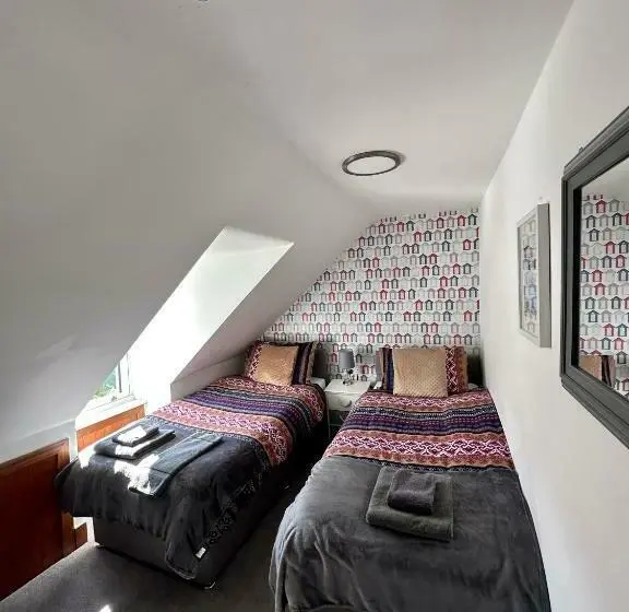 Habitació Estàndard Bany Compartit, Islay Frigate