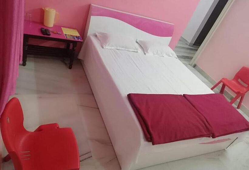 חדר משפחתי דלוקס, Mango Guest House