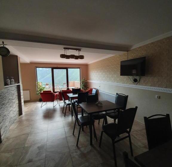 اتاق استاندارد, Nikolo Inn