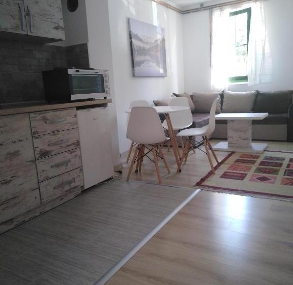 آپارتمان 2 خوابه, Apartments Durmitor