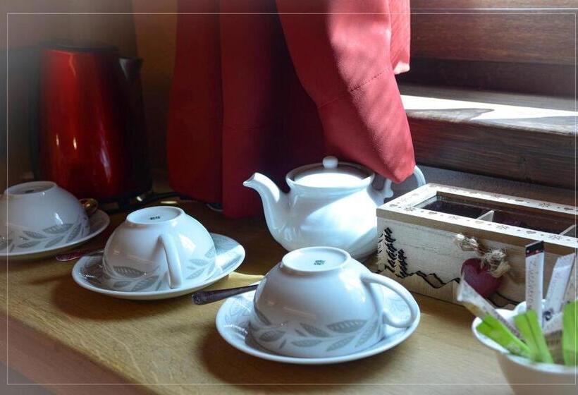 اتاق استاندارد, Agriturismo La Poina