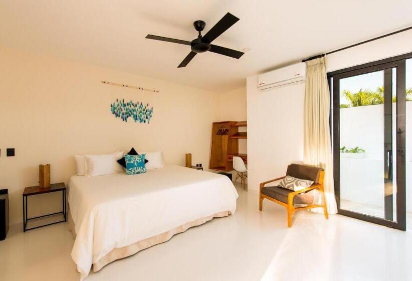 디럭스 스위트, Avela Boutique