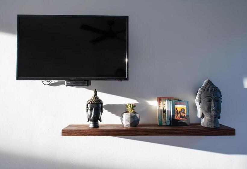 디럭스 주니어 스위트, Avela Boutique