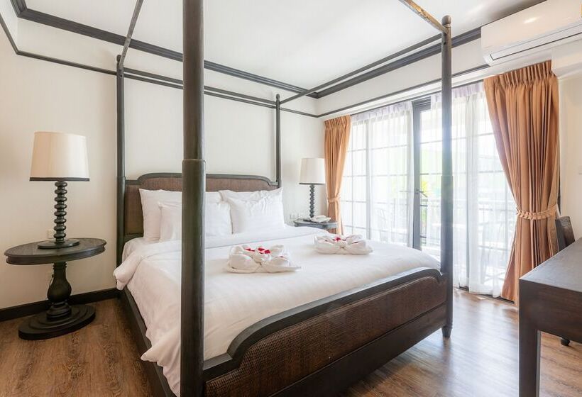 Номер Deluxe Вид на Бассейн, Mora Boutique Hotel   Sha Extra Plus