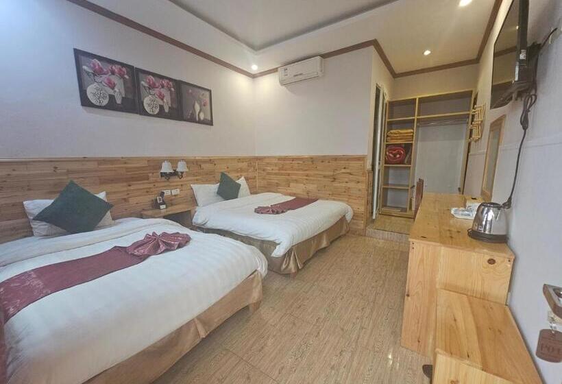 اتاق خانوادگی با چشم‌انداز باغ, Dang Khoa Garden Inn