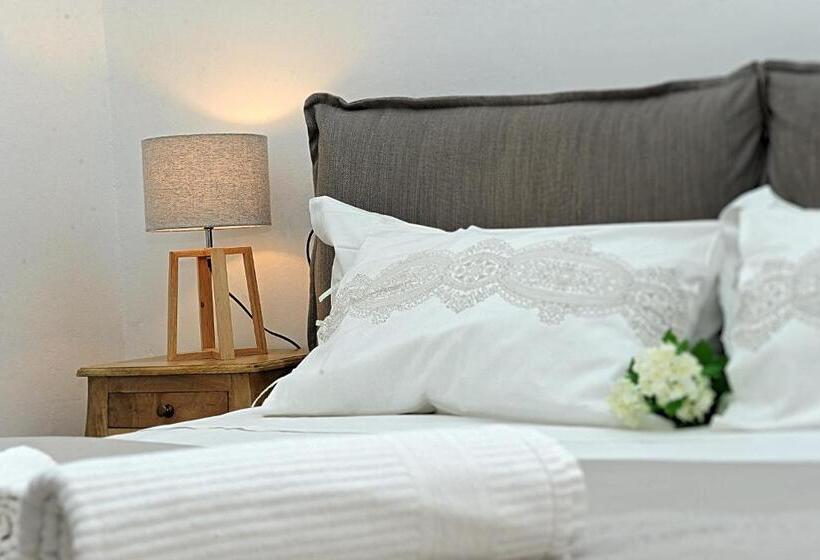 مجموعه ویستا شهر, Domus Plaza