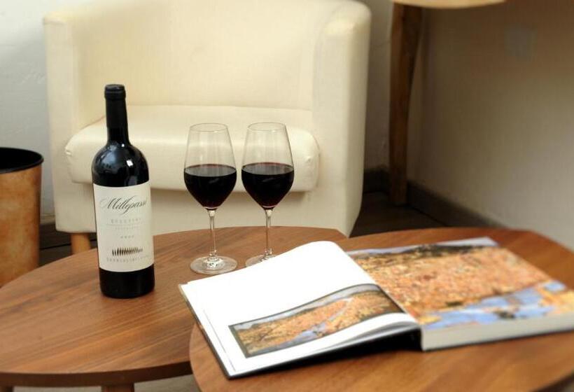 مجموعه ویستا شهر, Domus Plaza