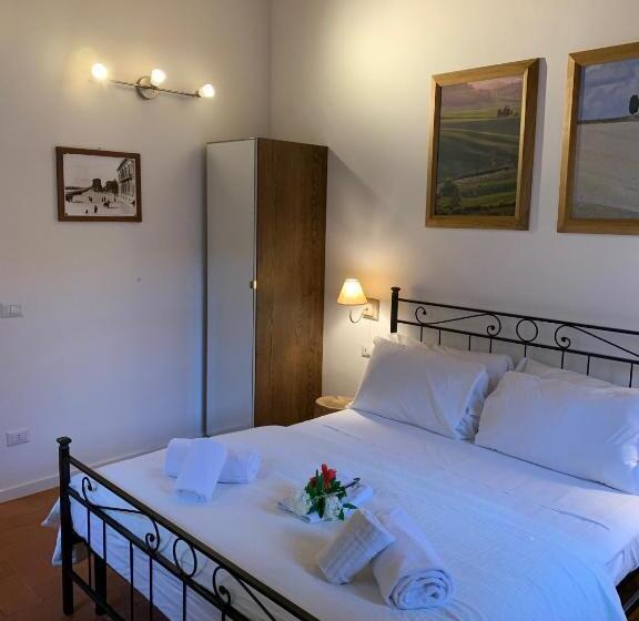 اتاق لوکس با چشم‌انداز شهر, Domus Plaza