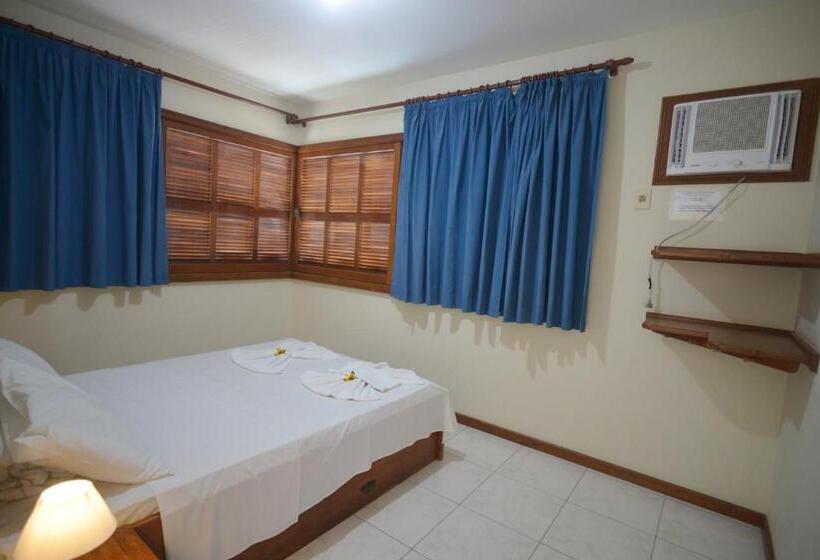 اتاق استاندارد چهار تخته, Oceano Pousada Buffet De Café Da Manhã E Serviço De Quarto Diário