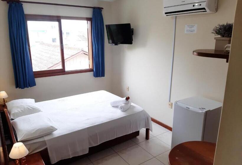 اتاق خانوادگی, Oceano Pousada Buffet De Café Da Manhã E Serviço De Quarto Diário