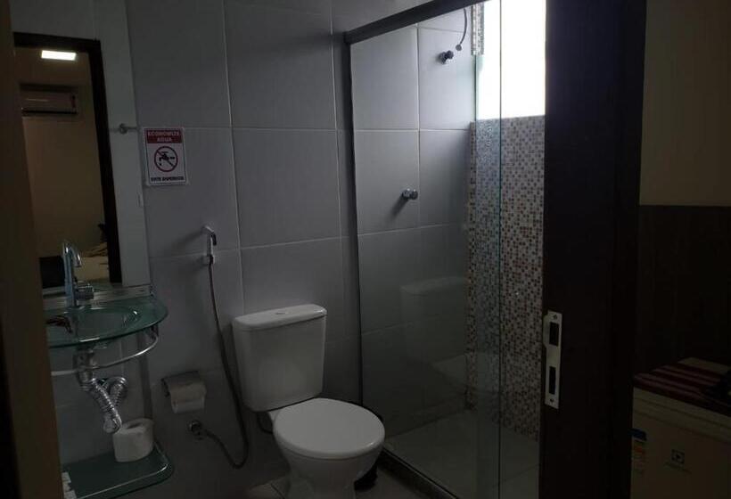 اتاق استاندارد سه نفره, Pousada Aratu