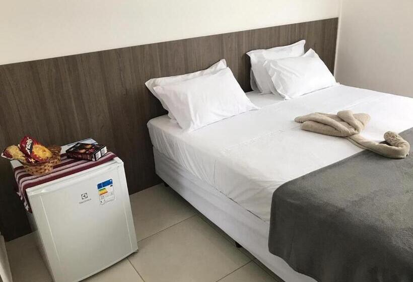 اتاق استاندارد سه نفره, Pousada Aratu