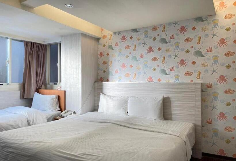 اتاق استاندارد سه نفره, Jung Shin