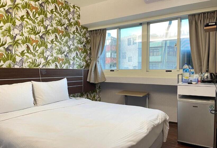 اتاق سوپریور, Jung Shin