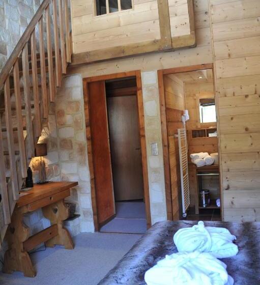 غرفة قياسية ثلاثية, Hôtel Chalet Alpage