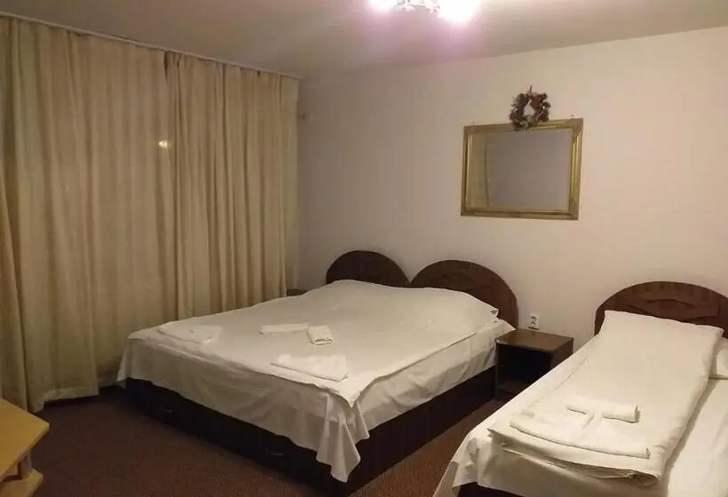 バルコニー付きスタンダードトリプルルーム, Casa Anemyra