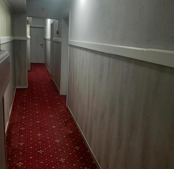 スタンダード4人部屋, Casa Anemyra