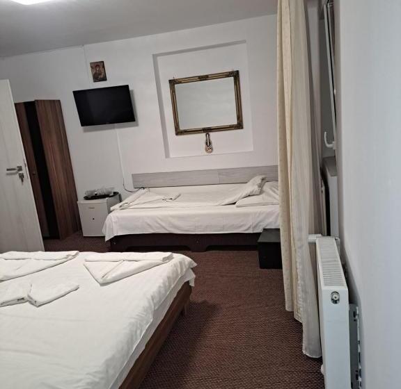 スタンダード4人部屋, Casa Anemyra