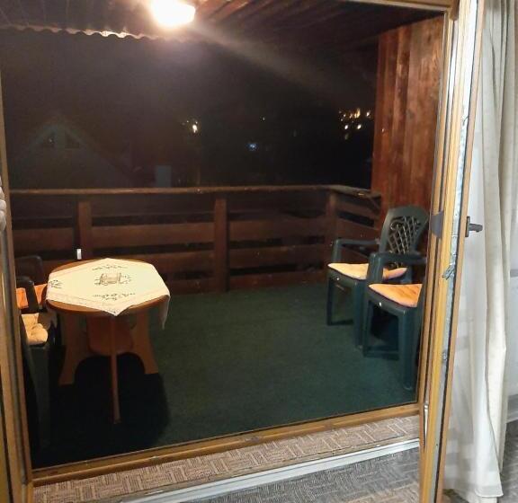 デラックスファミリールーム, Casa Anemyra