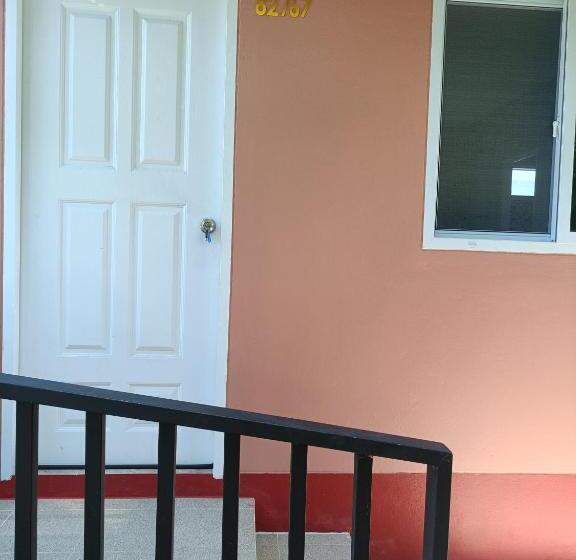 Quarto Estandar Vista Jardim, Chill Land House