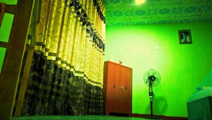 디럭스 룸 킹사이즈 침대, Green Heaven Lodge