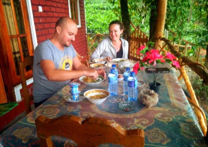 디럭스 룸 킹사이즈 침대, Green Heaven Lodge