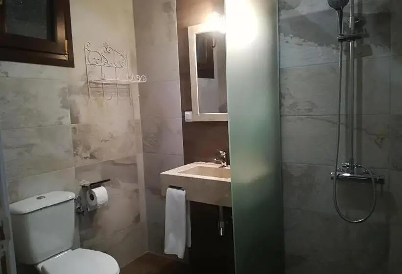 バルコニー付スイート, Manoleva House