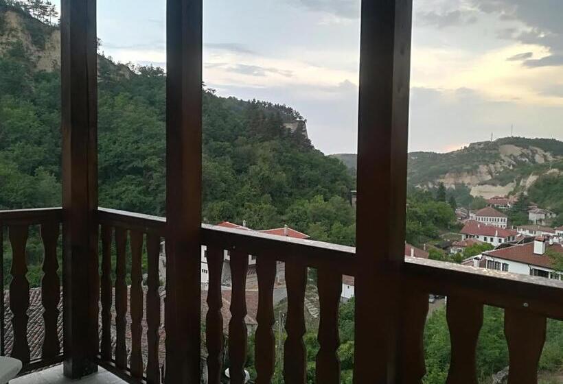 발코니가 있는 스위트, Manoleva House