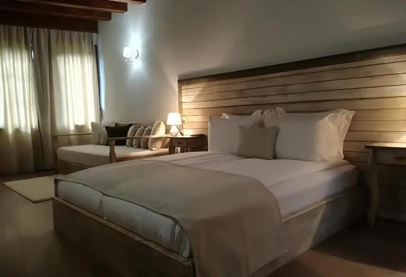 デラックスルーム, Manoleva House