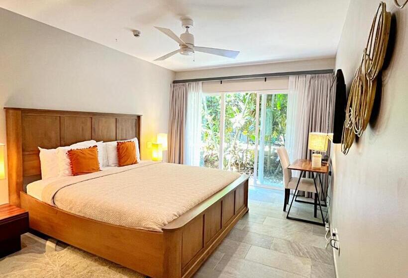 3 Bedroom Suite, Elan At Ballena Beach