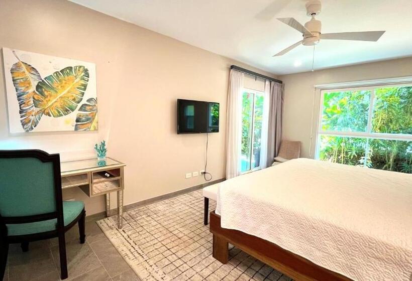 3 Bedroom Suite, Elan At Ballena Beach