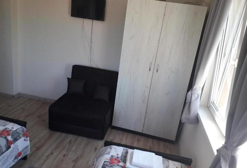 اتاق استاندارد, Bubolina House