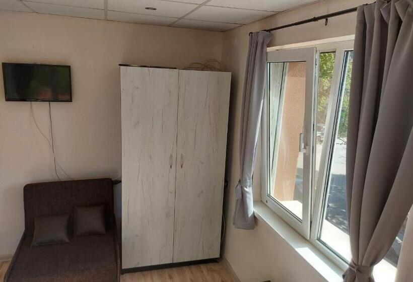 اتاق استاندارد, Bubolina House