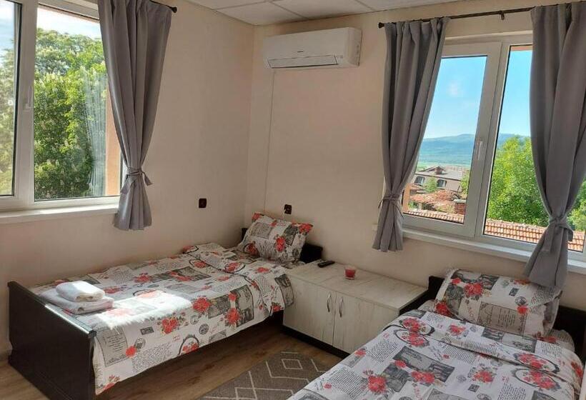 اتاق استاندارد, Bubolina House