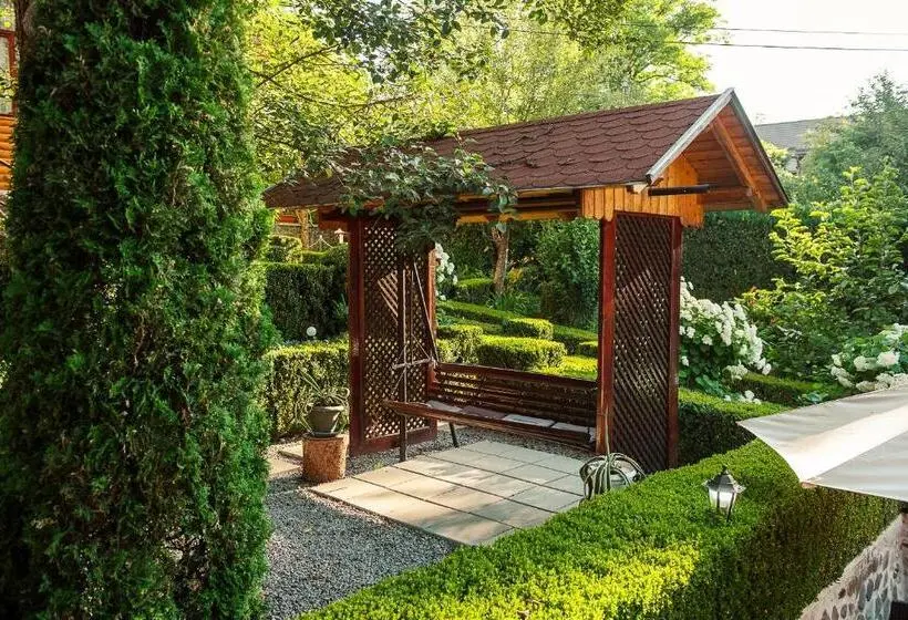 ویلای 1 خوابه, Casa Edy