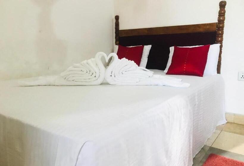Семейный Номер Deluxe, Dambulla Tourist Resort