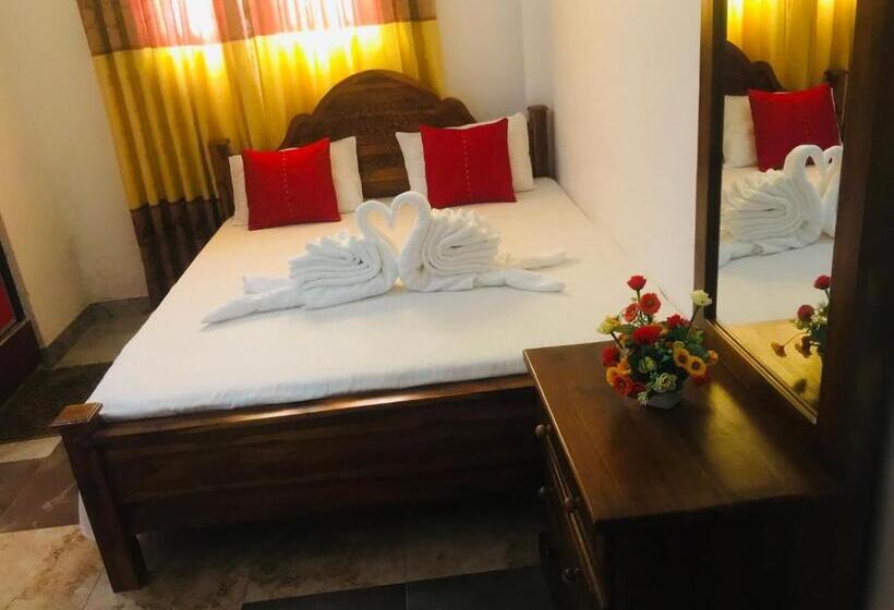 デラックスファミリールーム, Dambulla Tourist Resort