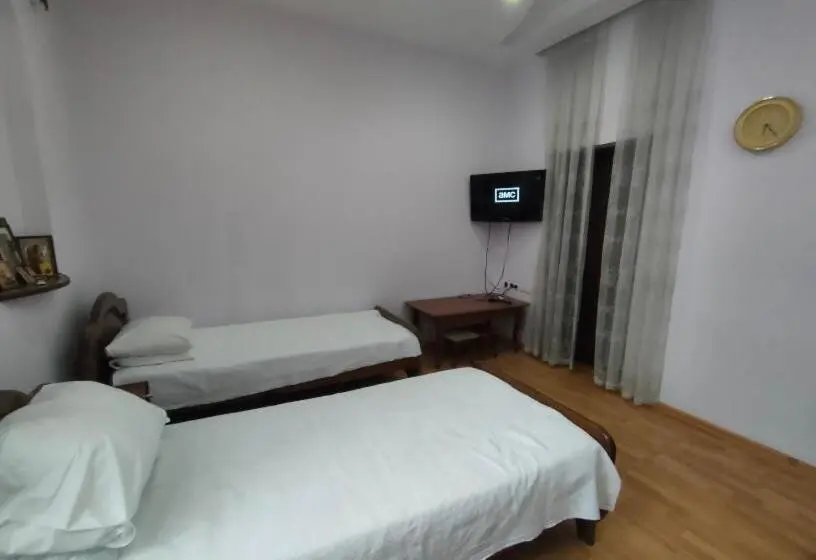 اتاق استاندارد با 2 تخت دوبل, Guest House Nadejda