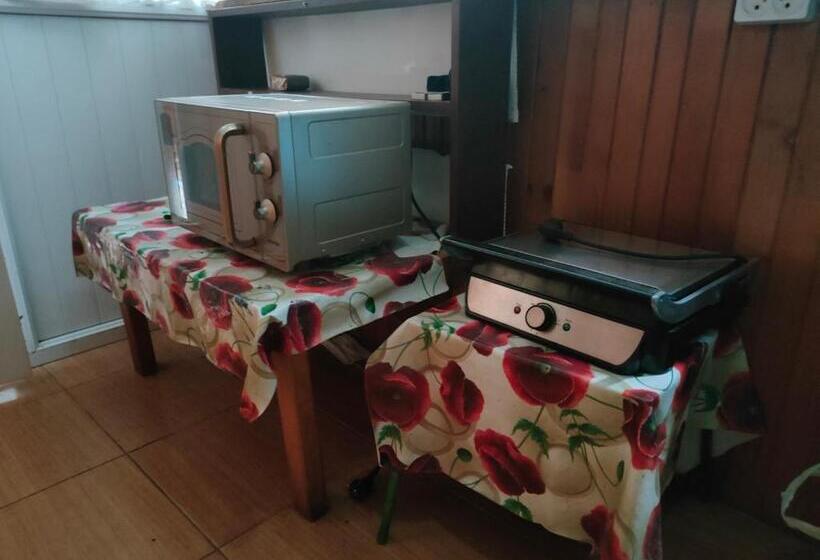 اتاق استاندارد با 2 تخت دوبل, Guest House Nadejda