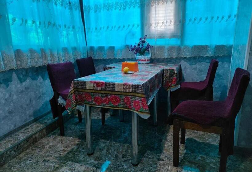 اتاق استاندارد با 2 تخت دوبل, Guest House Nadejda