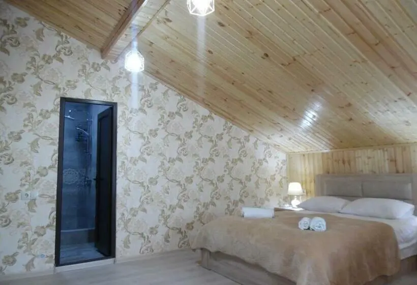 اتاق استاندارد سه نفره, Guest House Tamta
