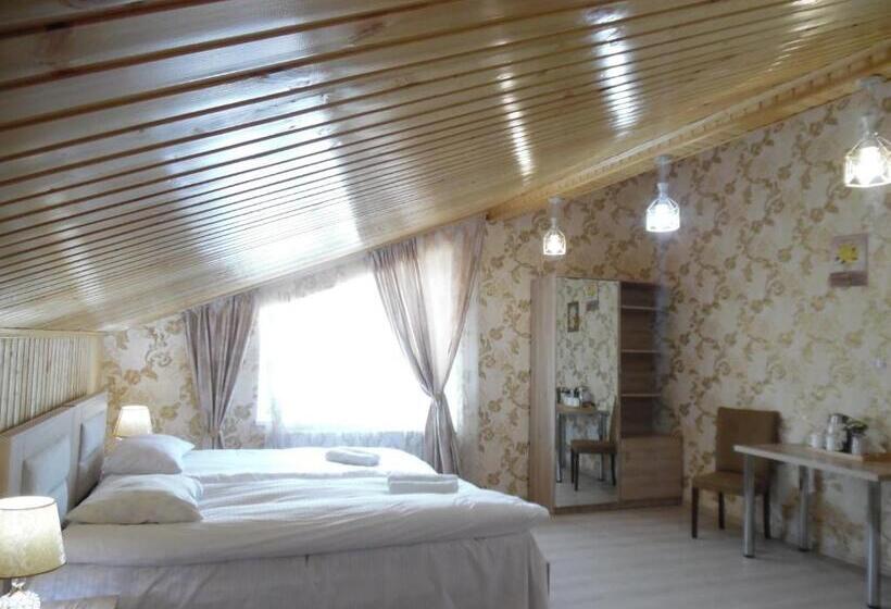 اتاق استاندارد سه نفره, Guest House Tamta