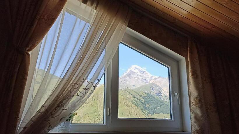 اتاق استاندارد سه نفره, Guest House Tamta